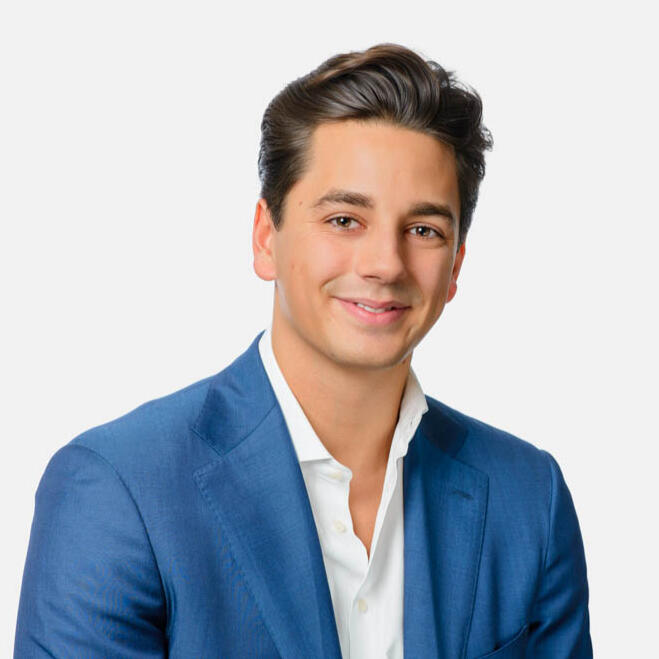 corporate headshot corporate headshot