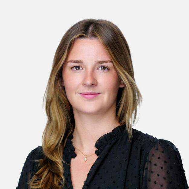 Corporate Headshot Corporate Headshot